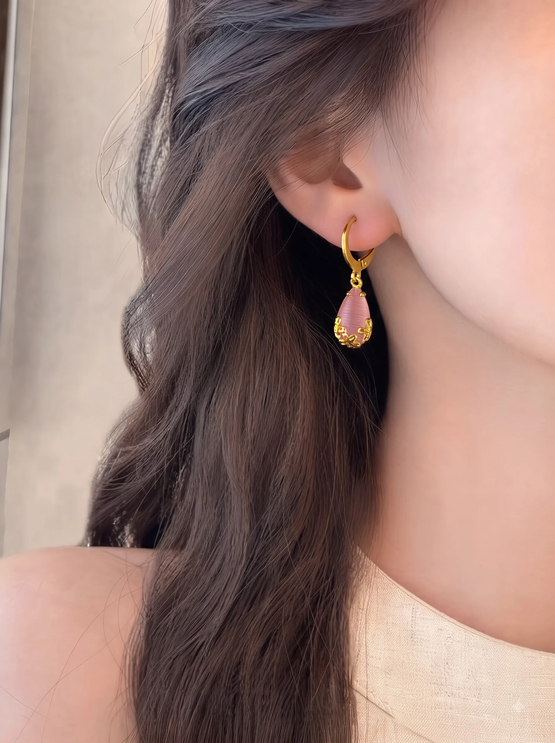 Gold Pink Teardrop Drop Earrings - Image 5