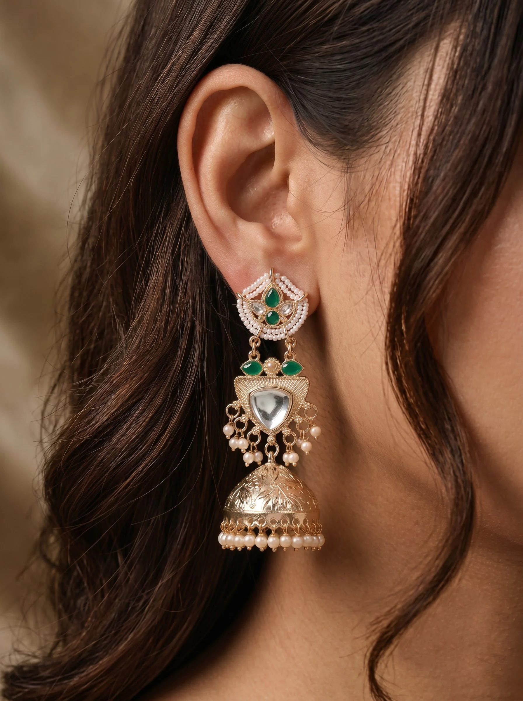 Elegant Green Kundan Jhumka Earrings - Image 3
