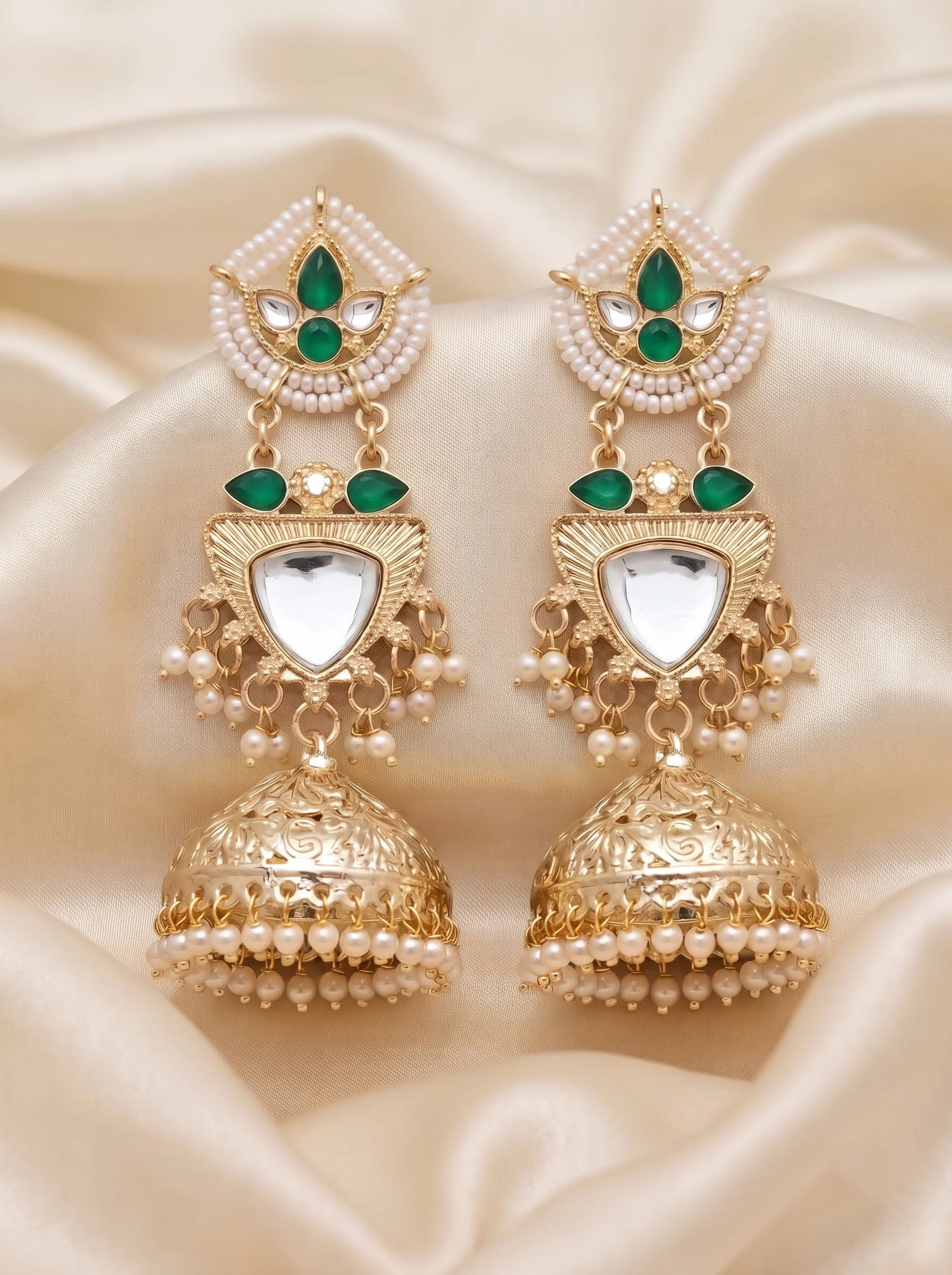 Elegant Green Kundan Jhumka Earrings - Image 4