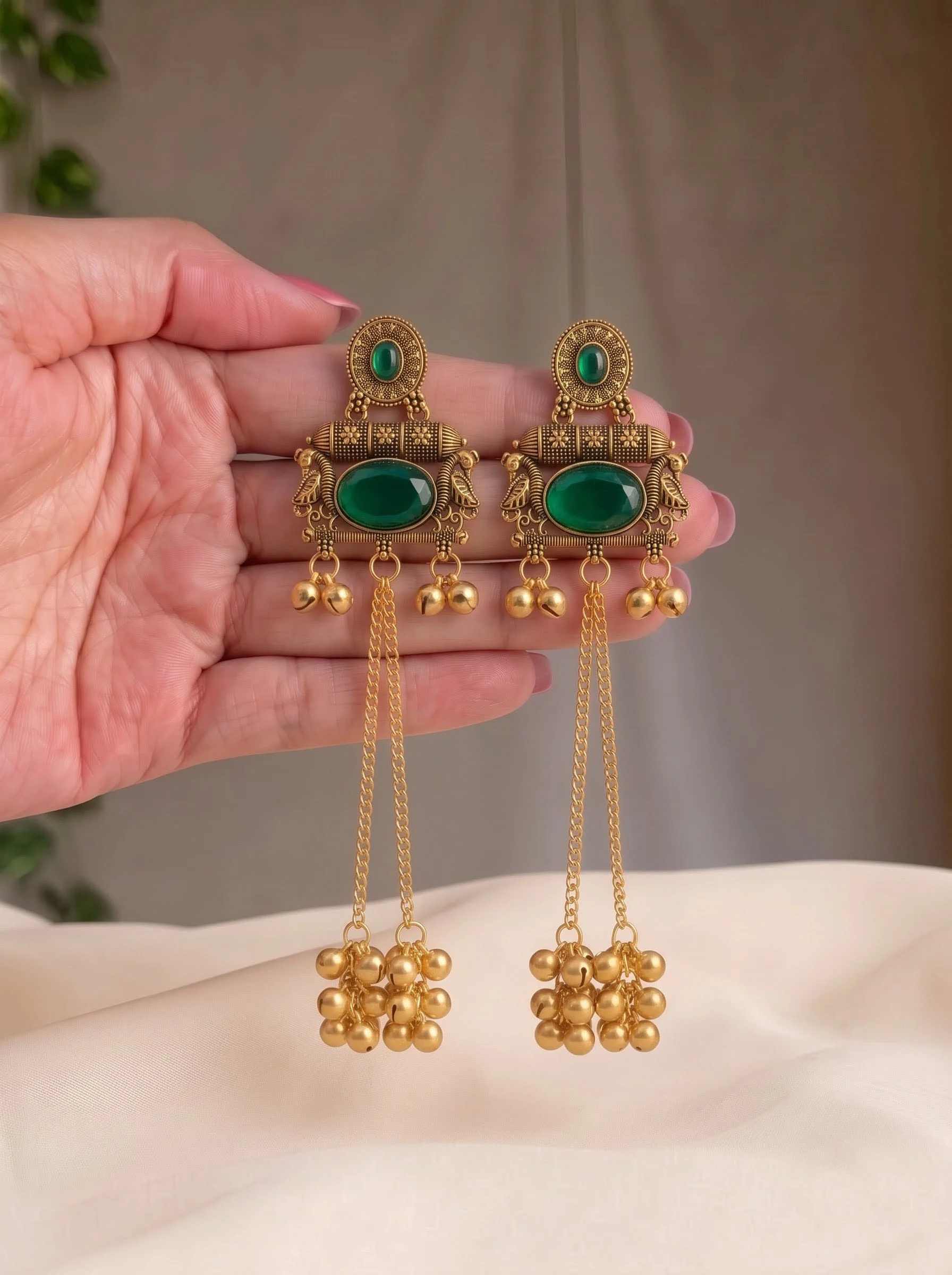 Emerald Green Stone Antique Gold Statement Earrings - Image 4