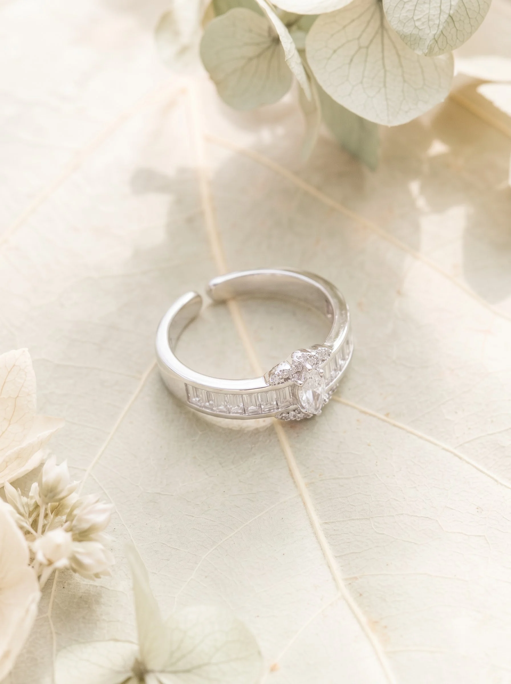 Silver Baguette Stone Ring - Image 2