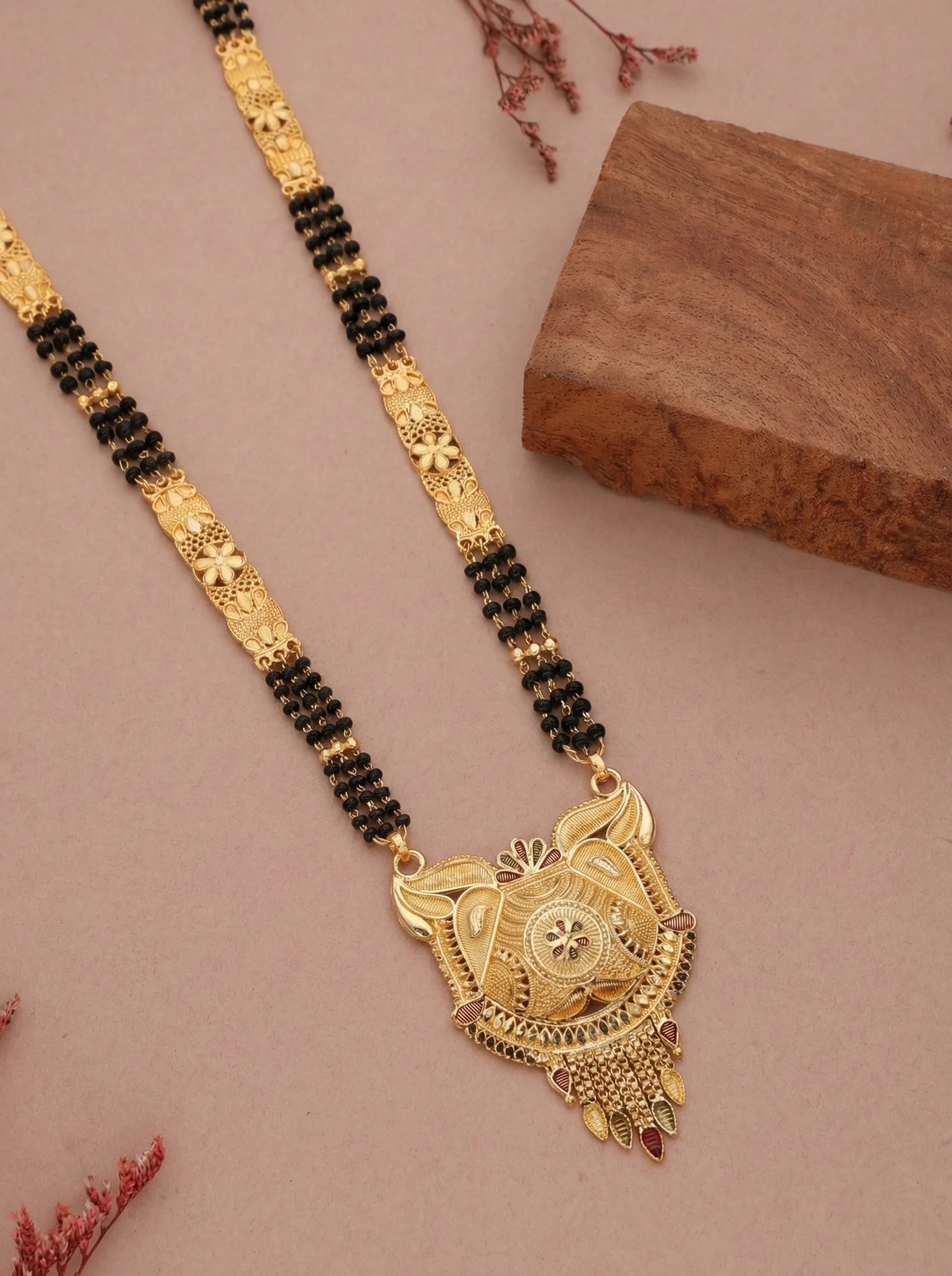 Antique Floral Gold Mangalsutra - Image 4