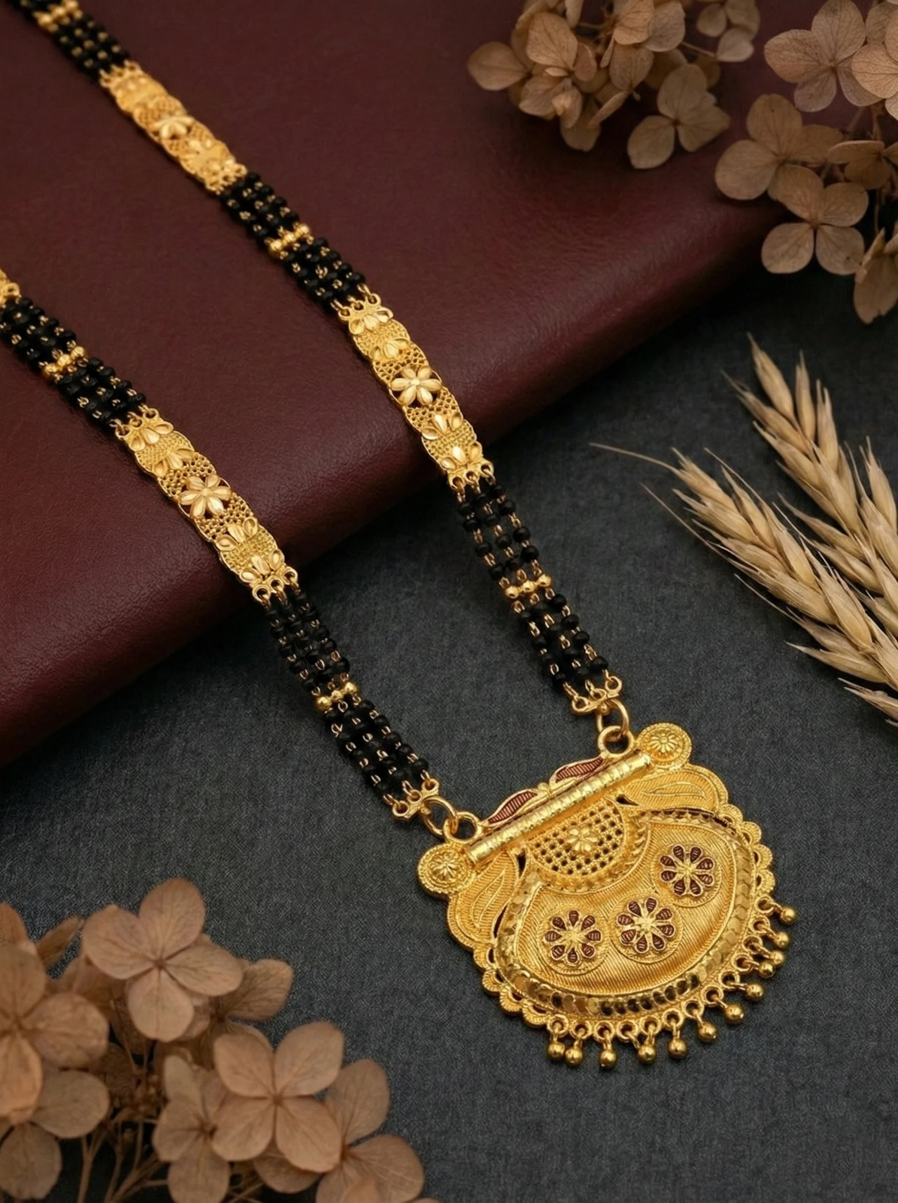 Classic Temple Gold Mangalsutra - Image 5