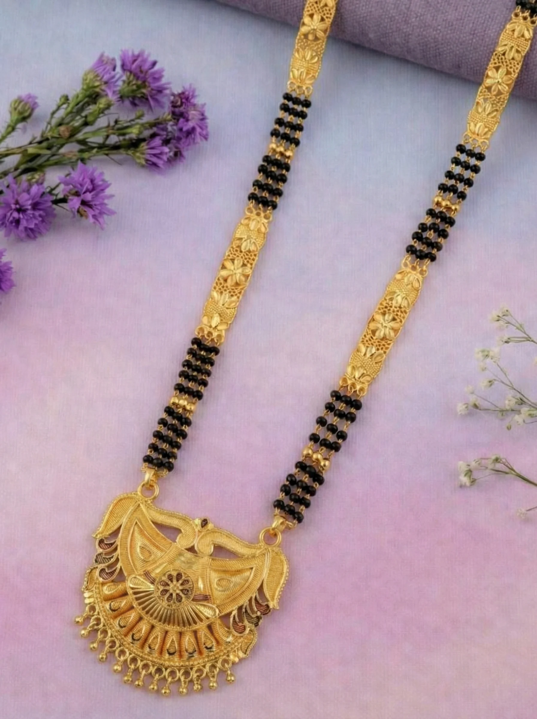 Golden Paisley Pendant Mangalsutra - Image 2