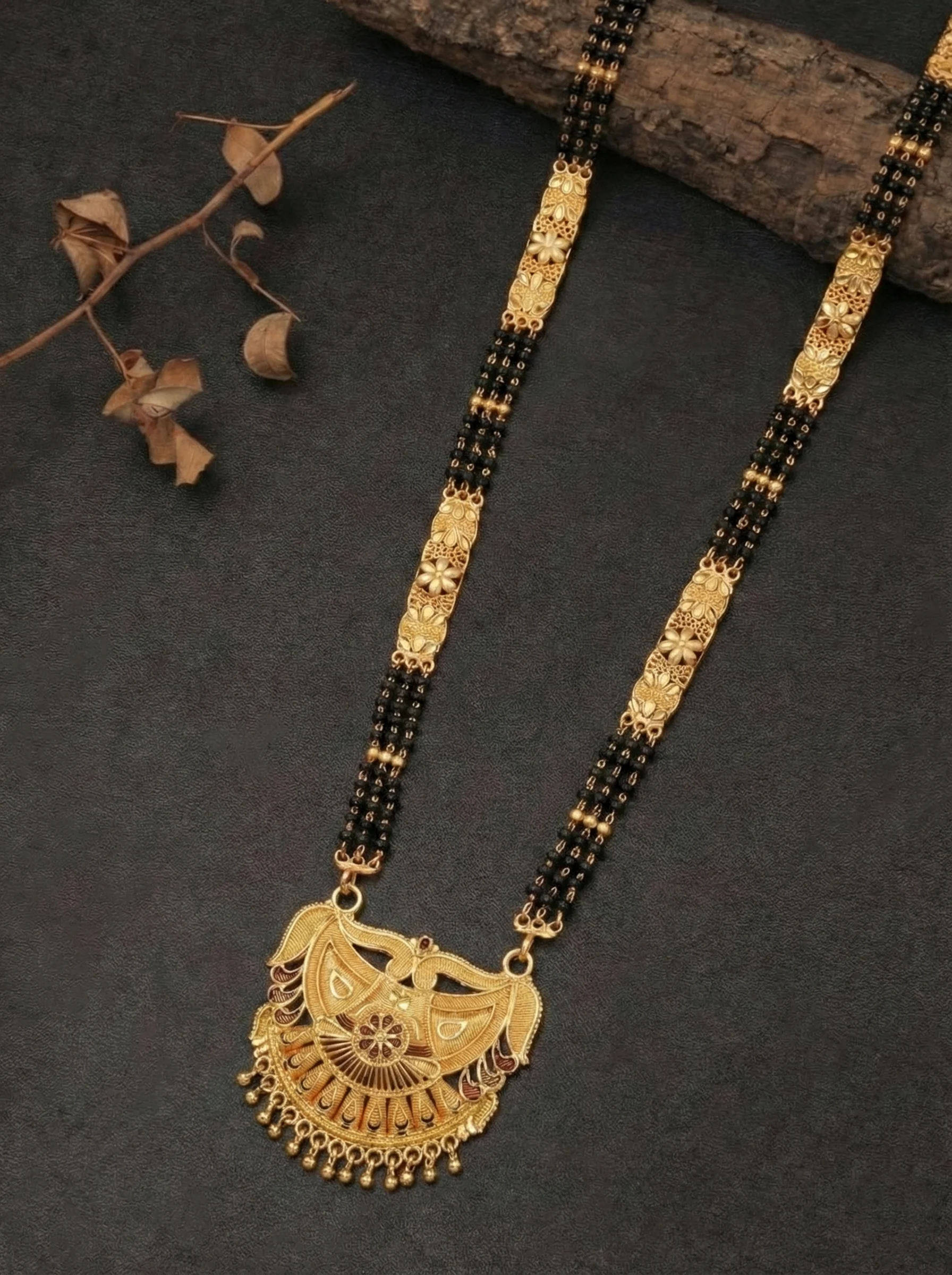Golden Paisley Pendant Mangalsutra - Image 5