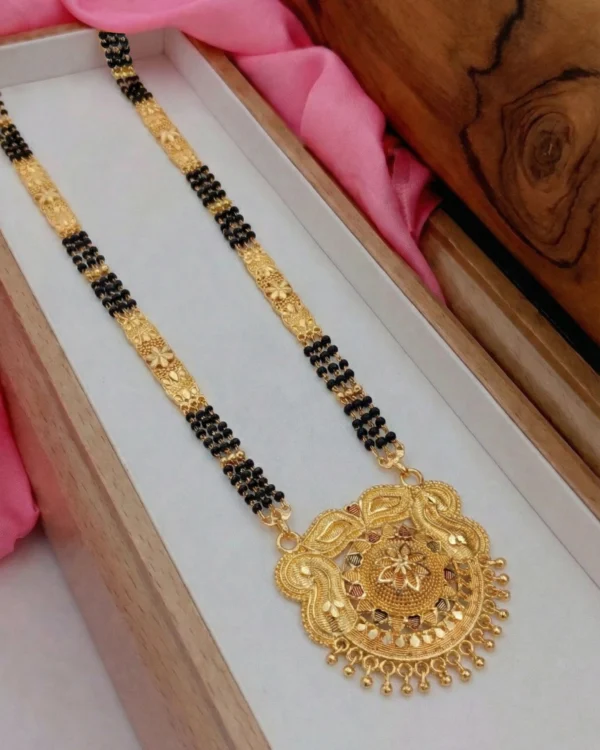 Antique Round Floral Mangalsutra