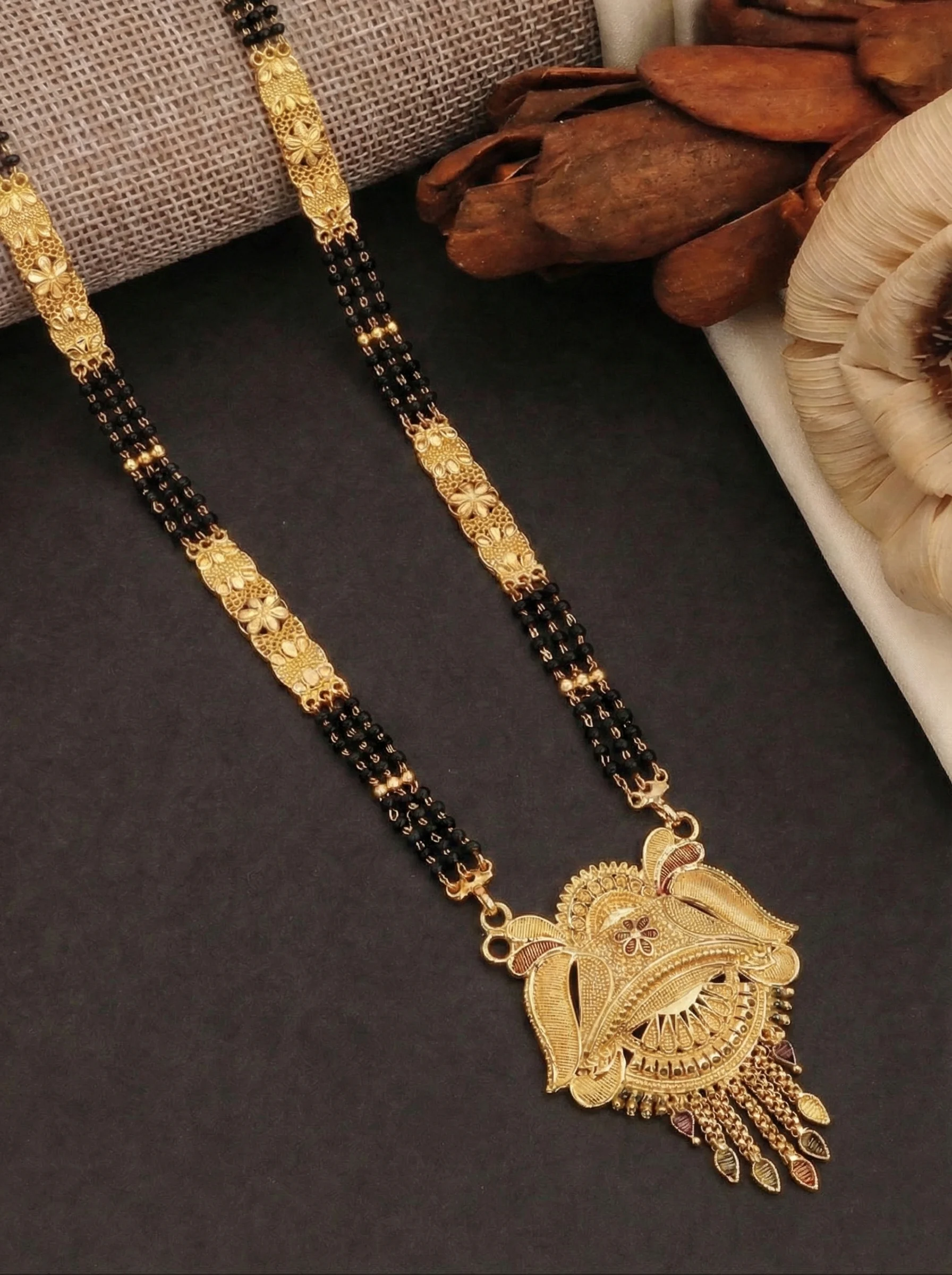 Elegant Leaf Gold Mangalsutra