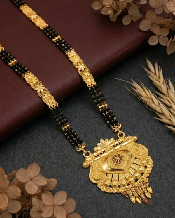 Royal Antique Pendant Mangalsutra