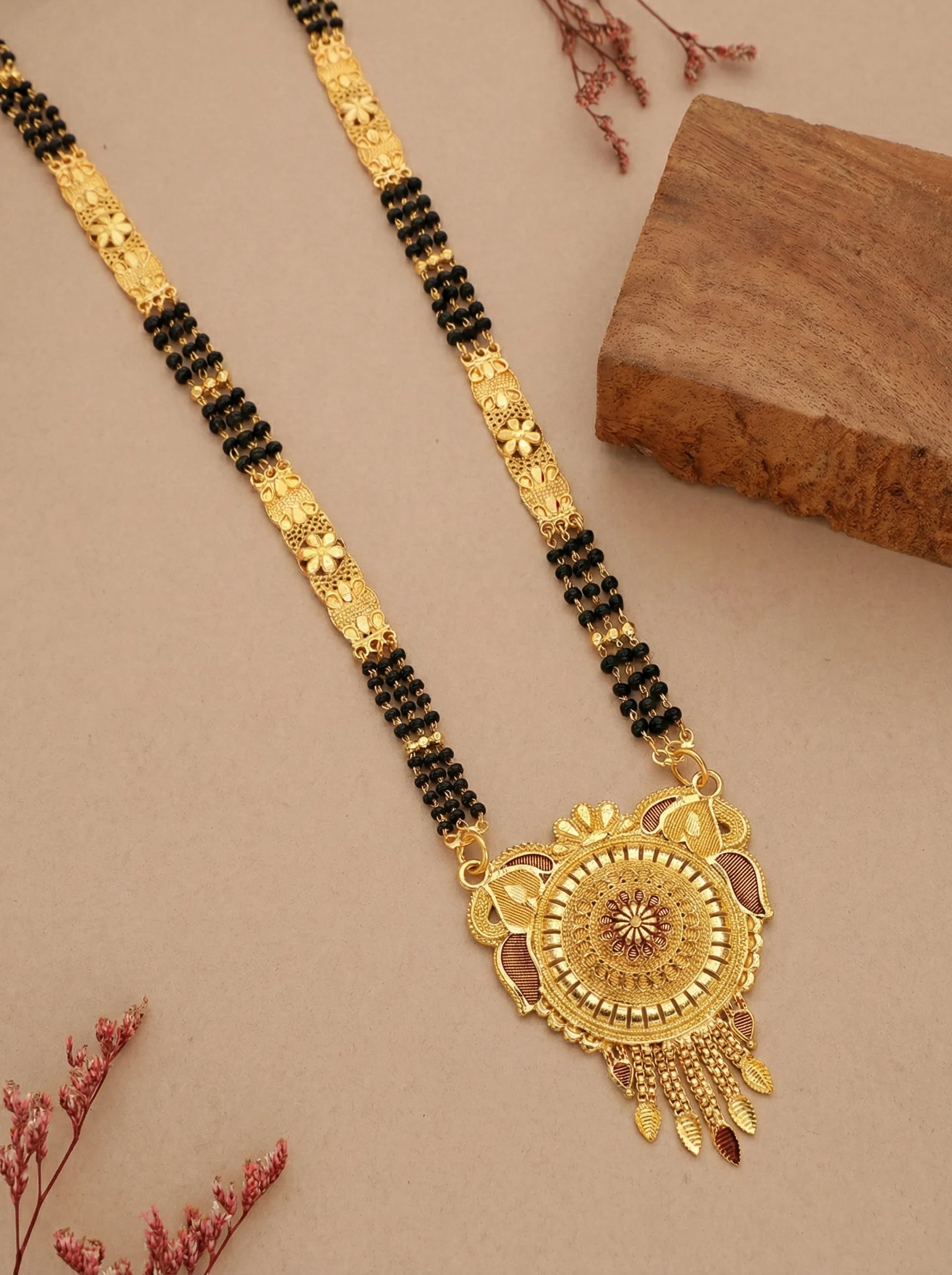Classic Round Temple Mangalsutra - Image 4