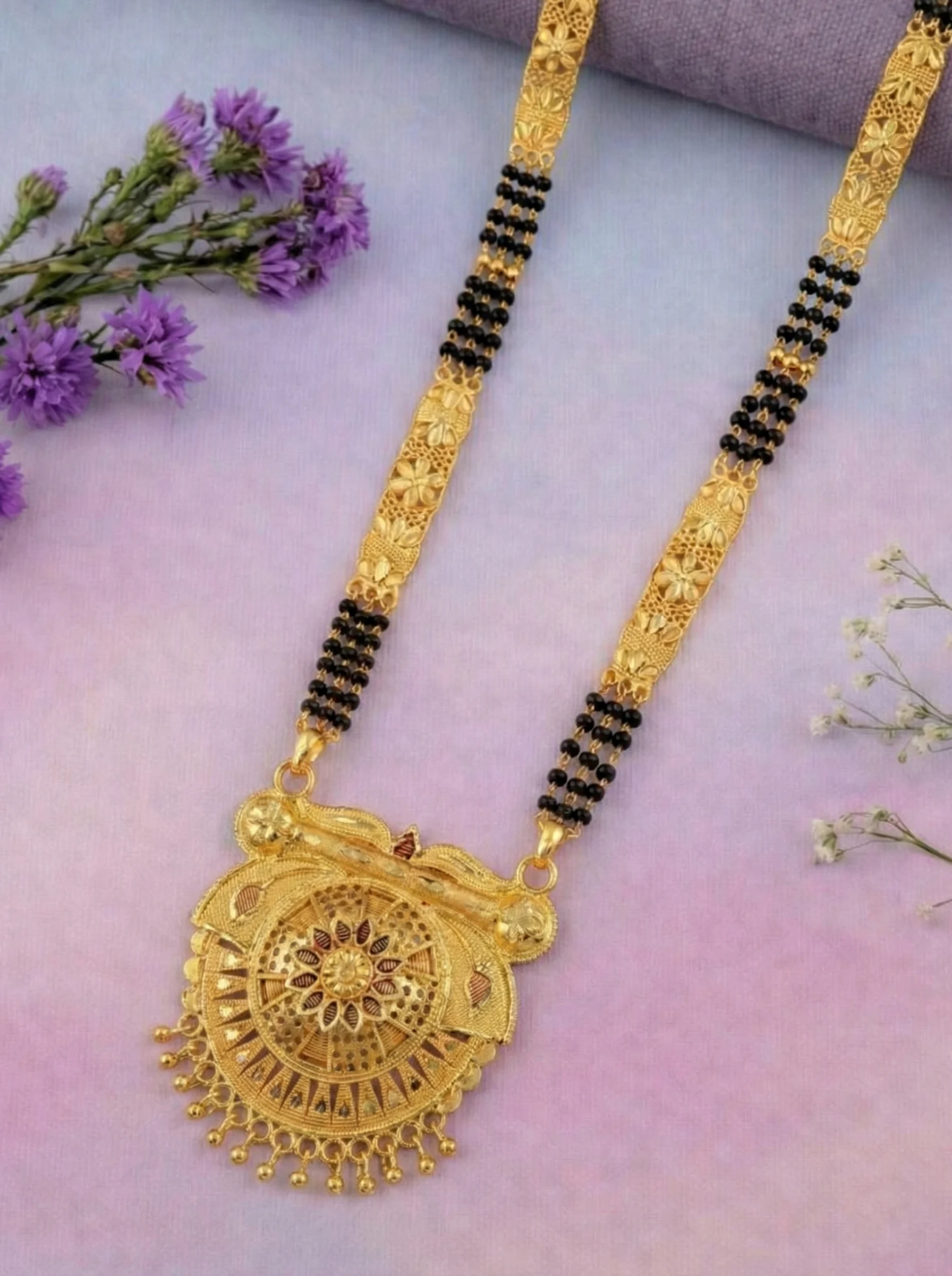 Classic Floral Circle Mangalsutra - Image 6
