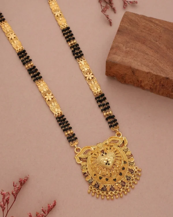 Antique Floral Circle Mangalsutra