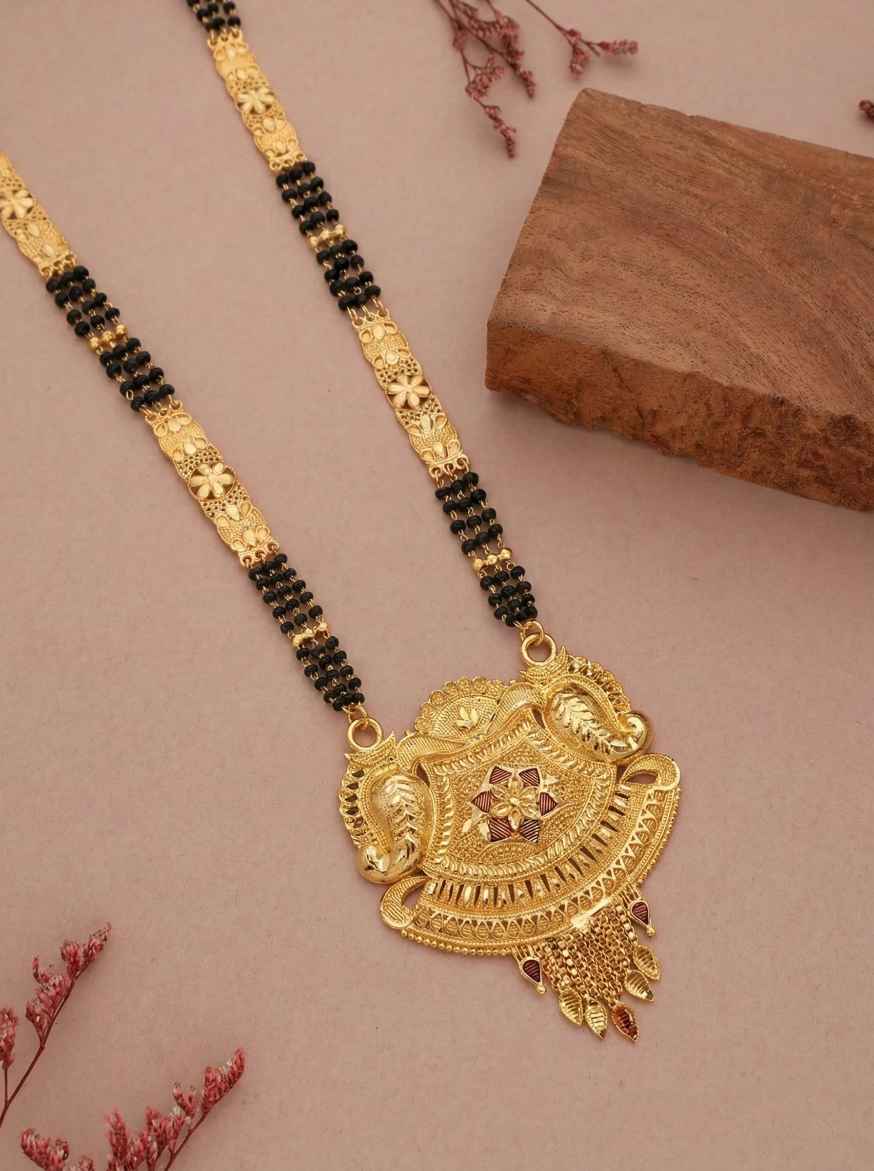 Royal Floral Gold Mangalsutra - Image 4