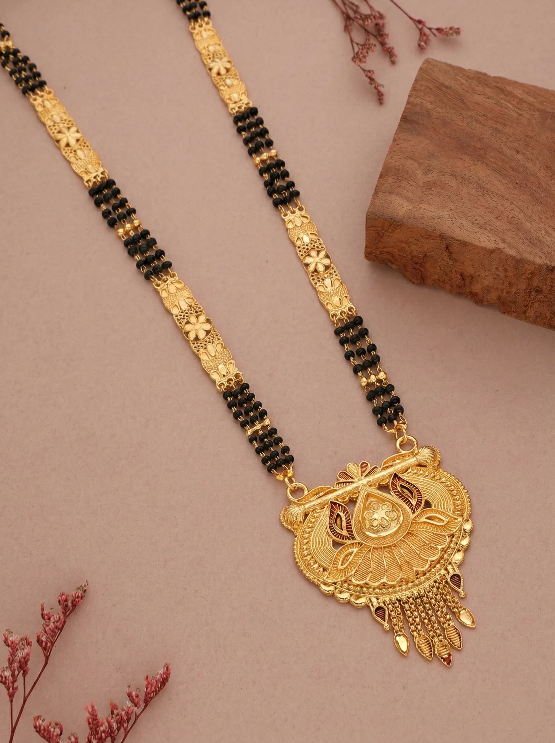 Peacock Floral Gold Mangalsutra - Image 4