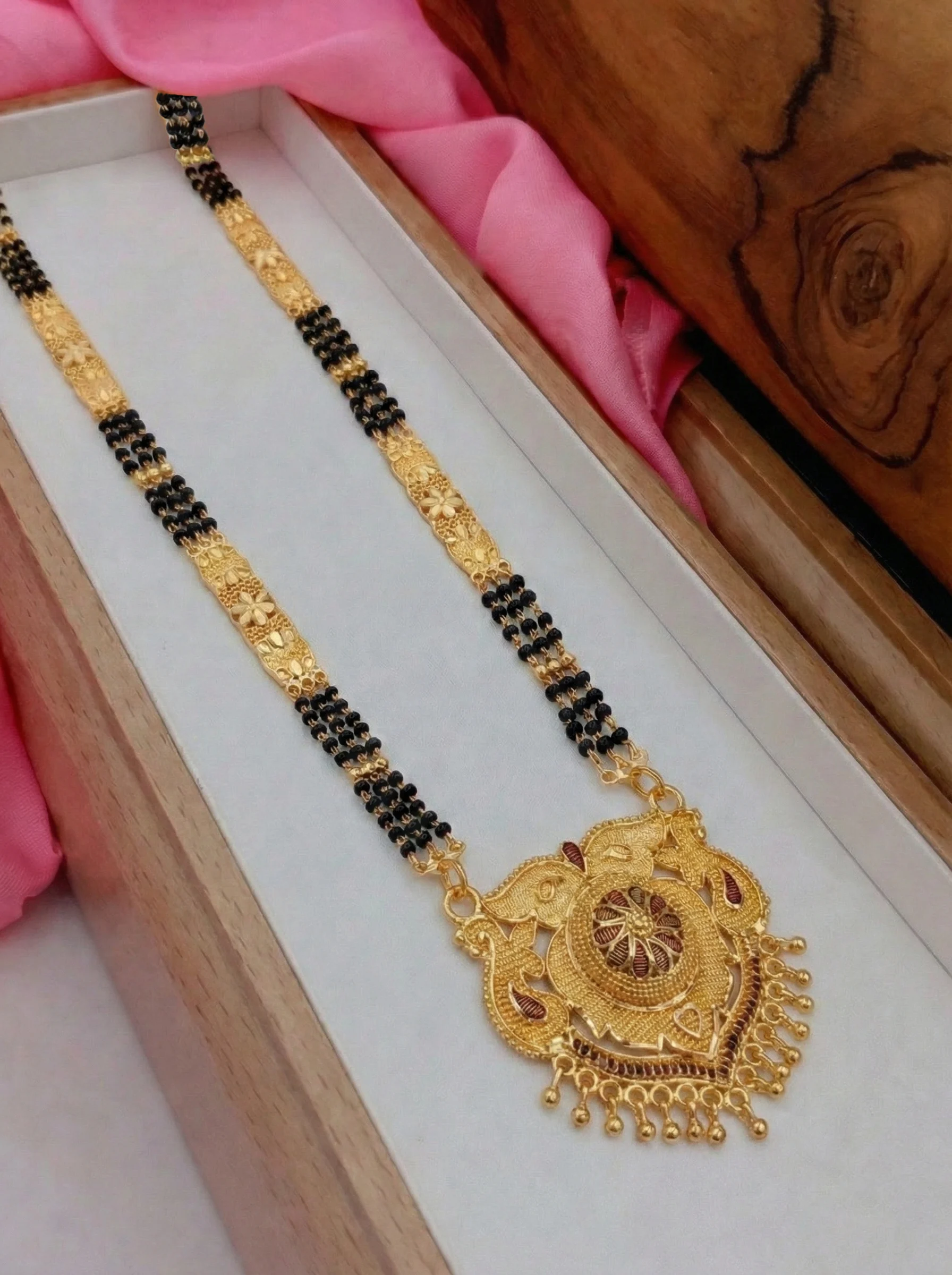 Classic Sunflower Gold Mangalsutra - Image 5