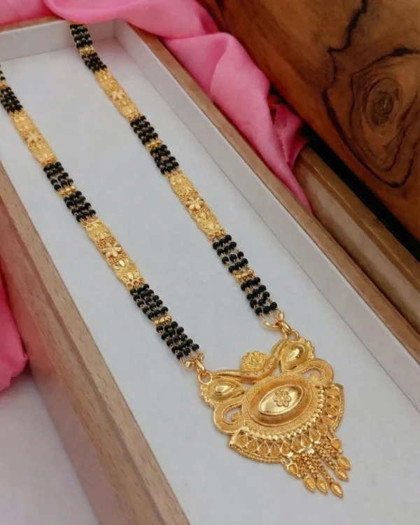 Royal Floral Pendant Mangalsutra