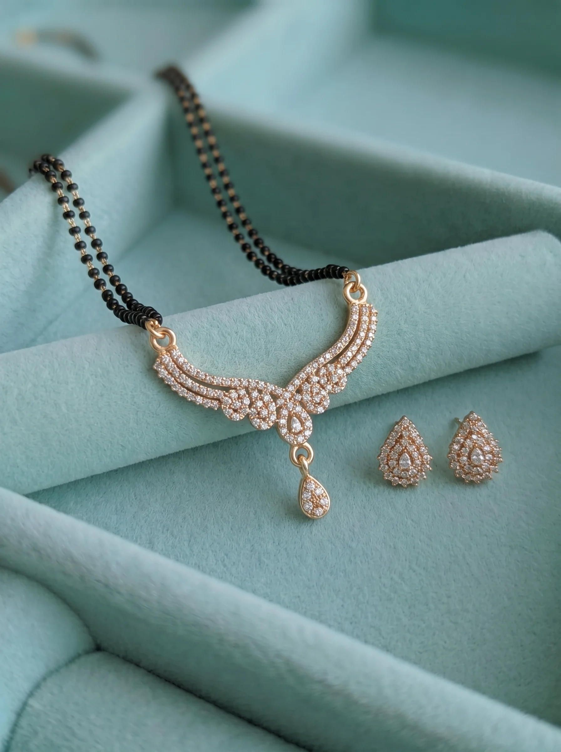 Royal Pearl Drop Mangalsutra - Image 6
