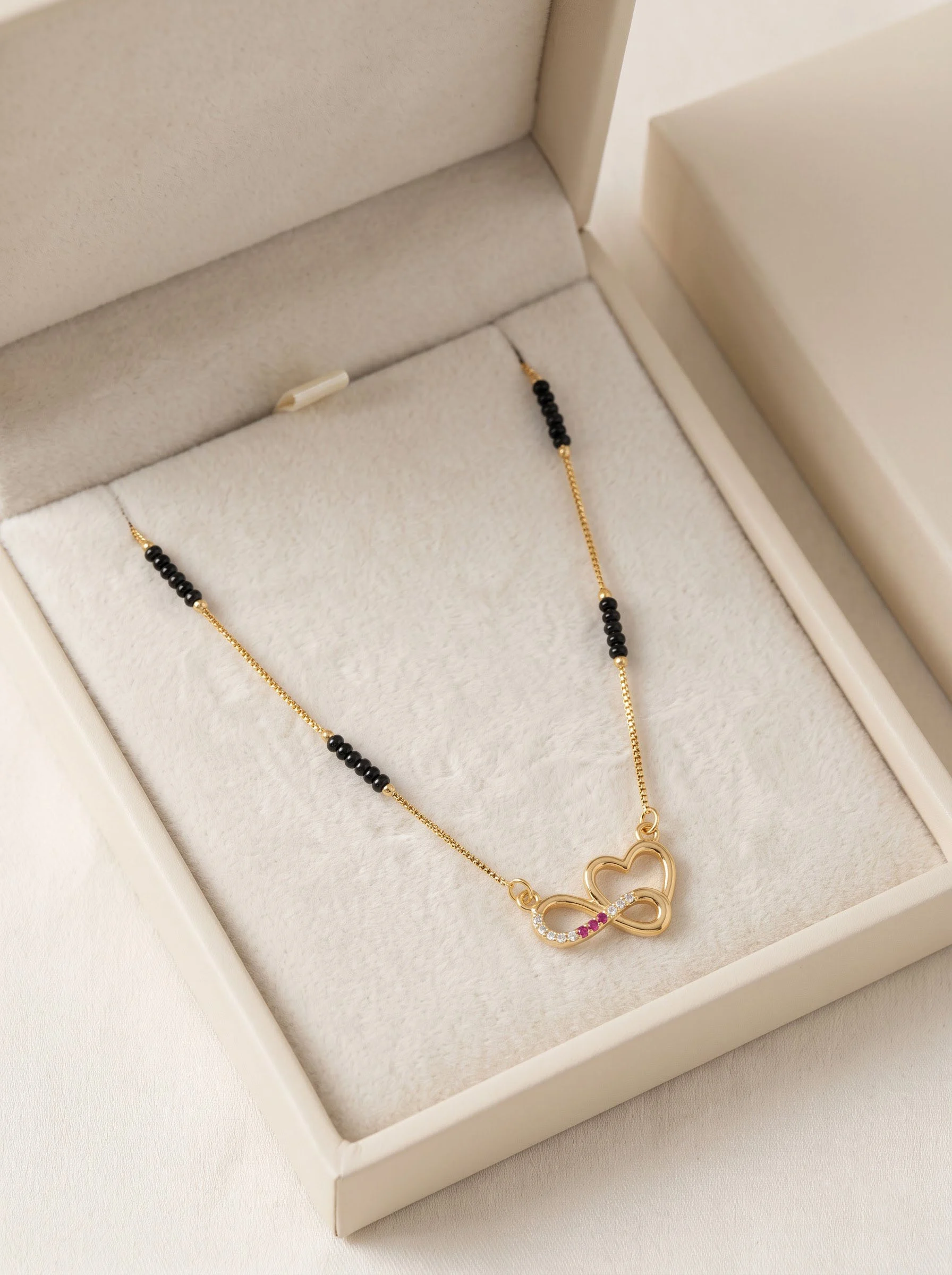 Heart Infinity Black Bead Necklace - Image 3