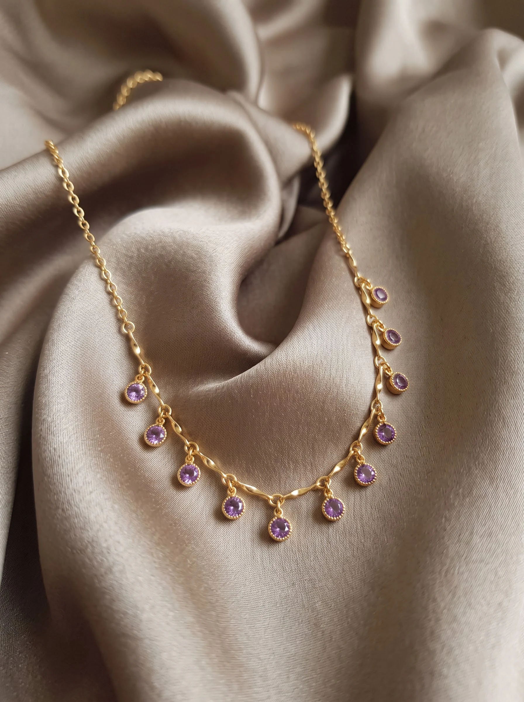 Purple Drop Chain Necklace - Image 3