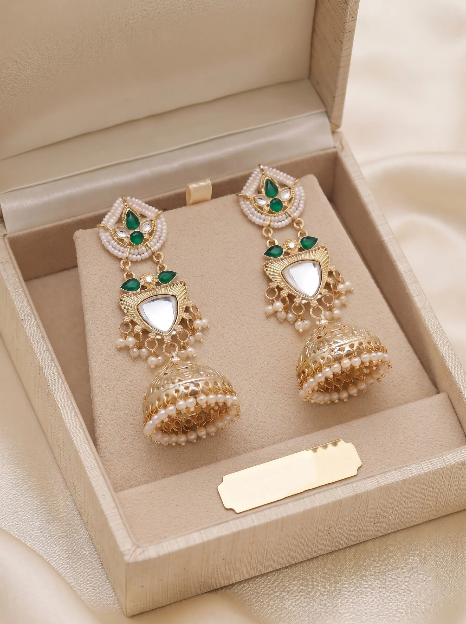 Elegant Green Kundan Jhumka Earrings - Image 5
