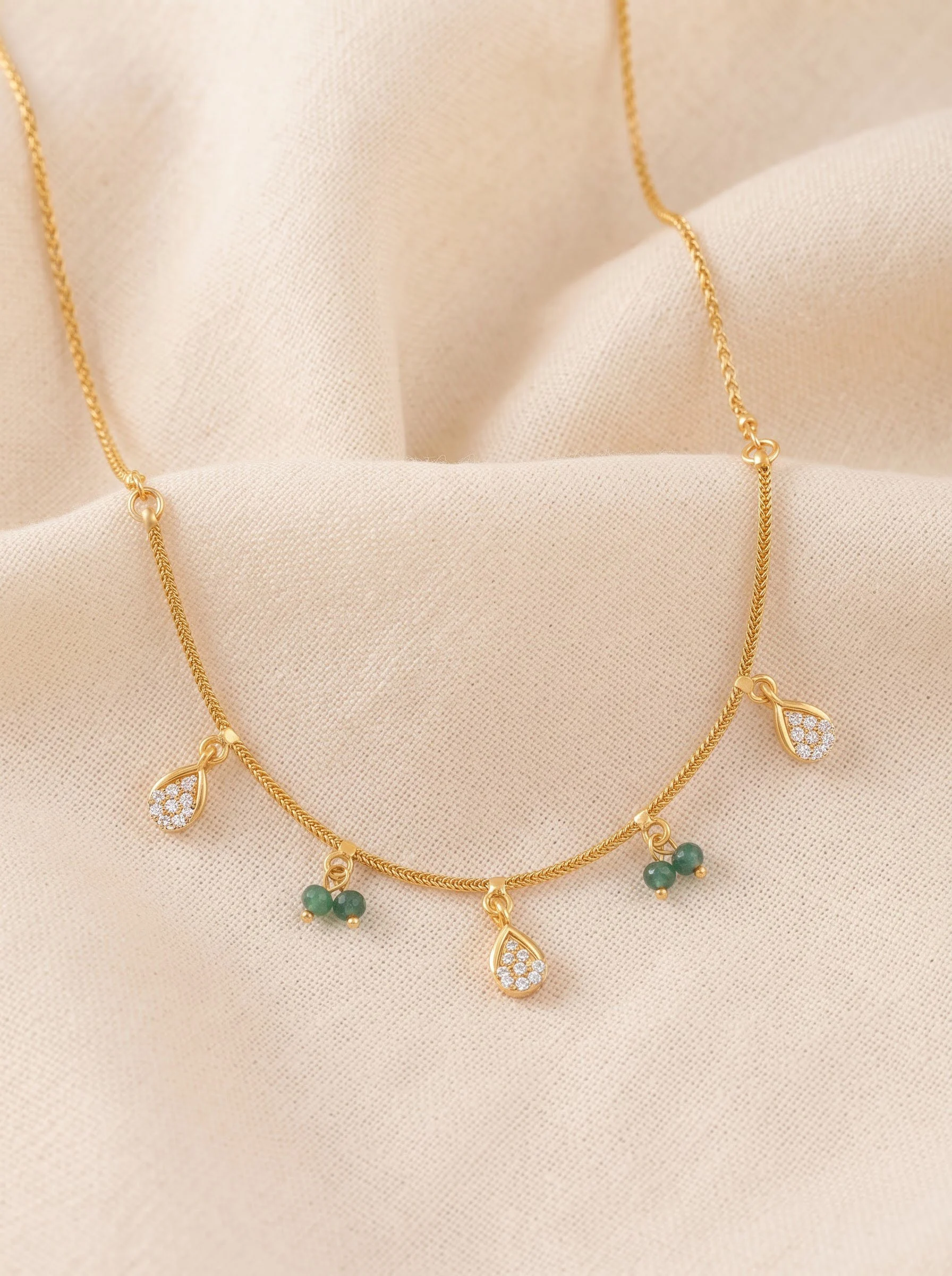 Gold Kundan Green Necklace - Image 2
