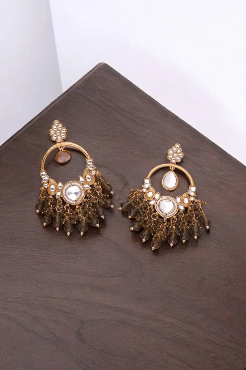 Olive Green Pearl Kundan Earrings - Image 3