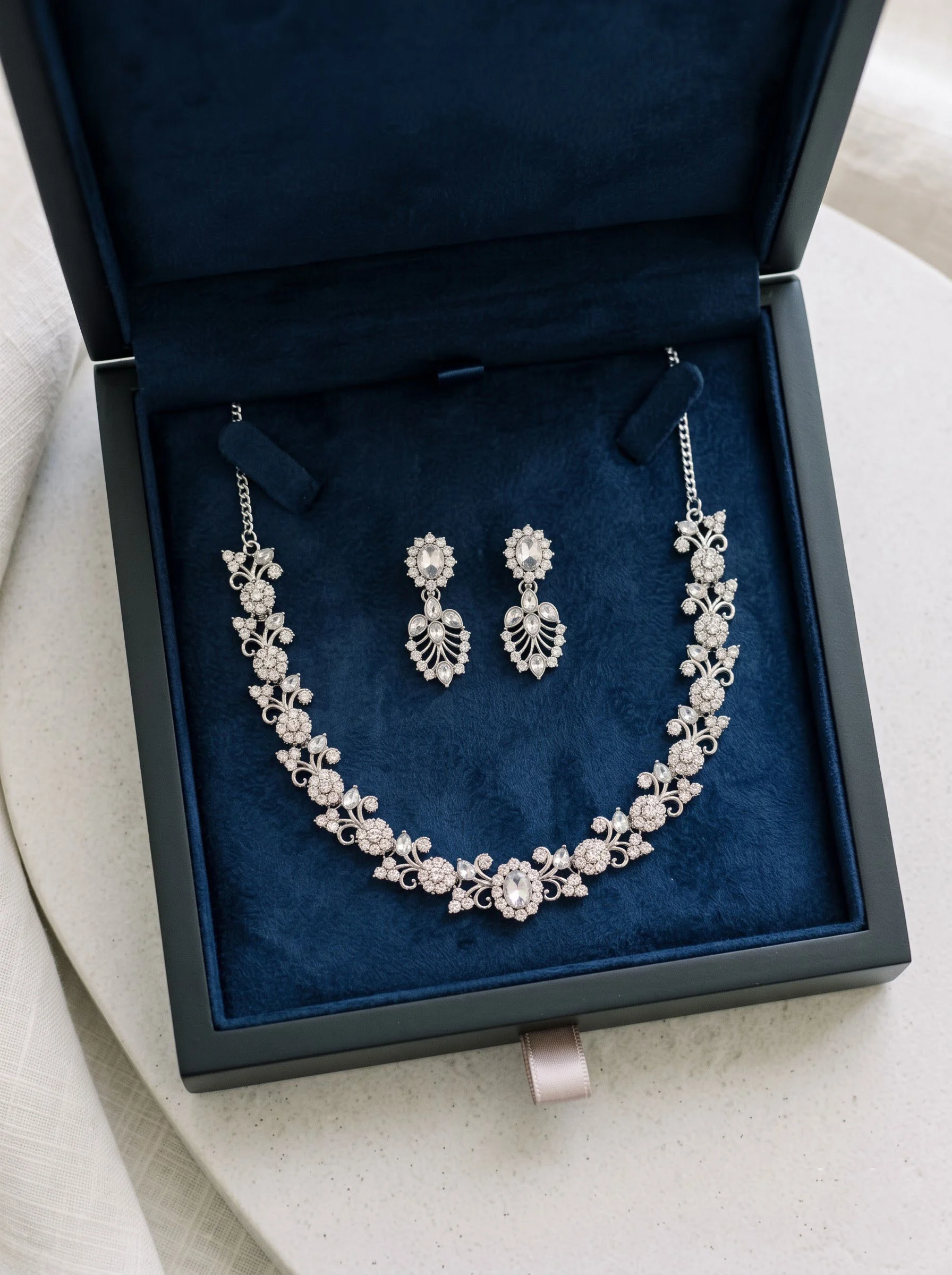 White Stone Antique Silver Necklace - Image 2