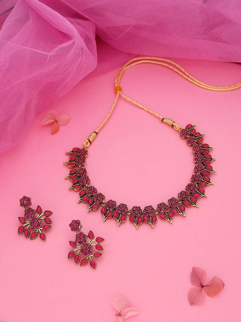 Blush Pink Necklace Set - Image 4