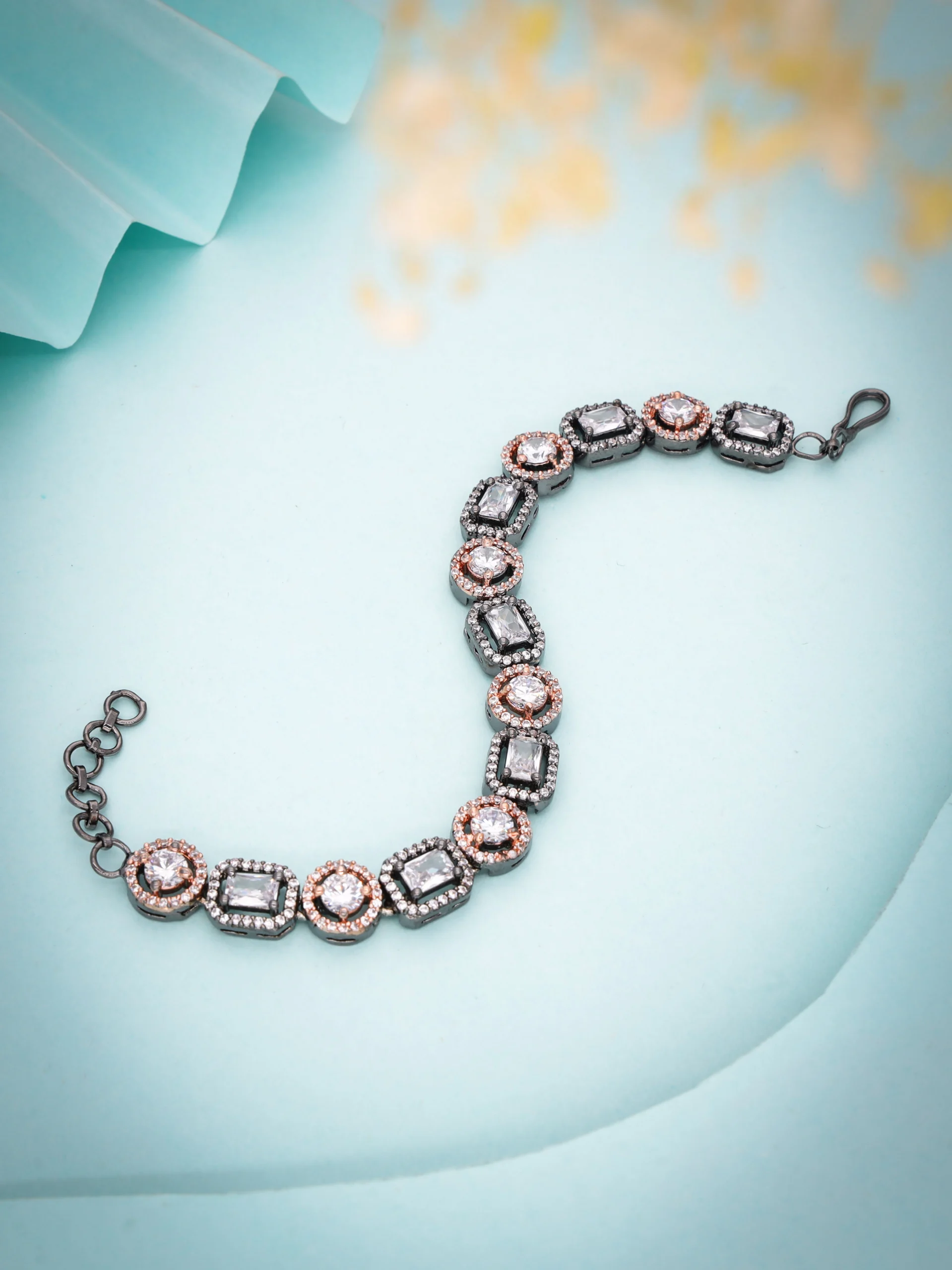 Silver Geometric Link Bracelet