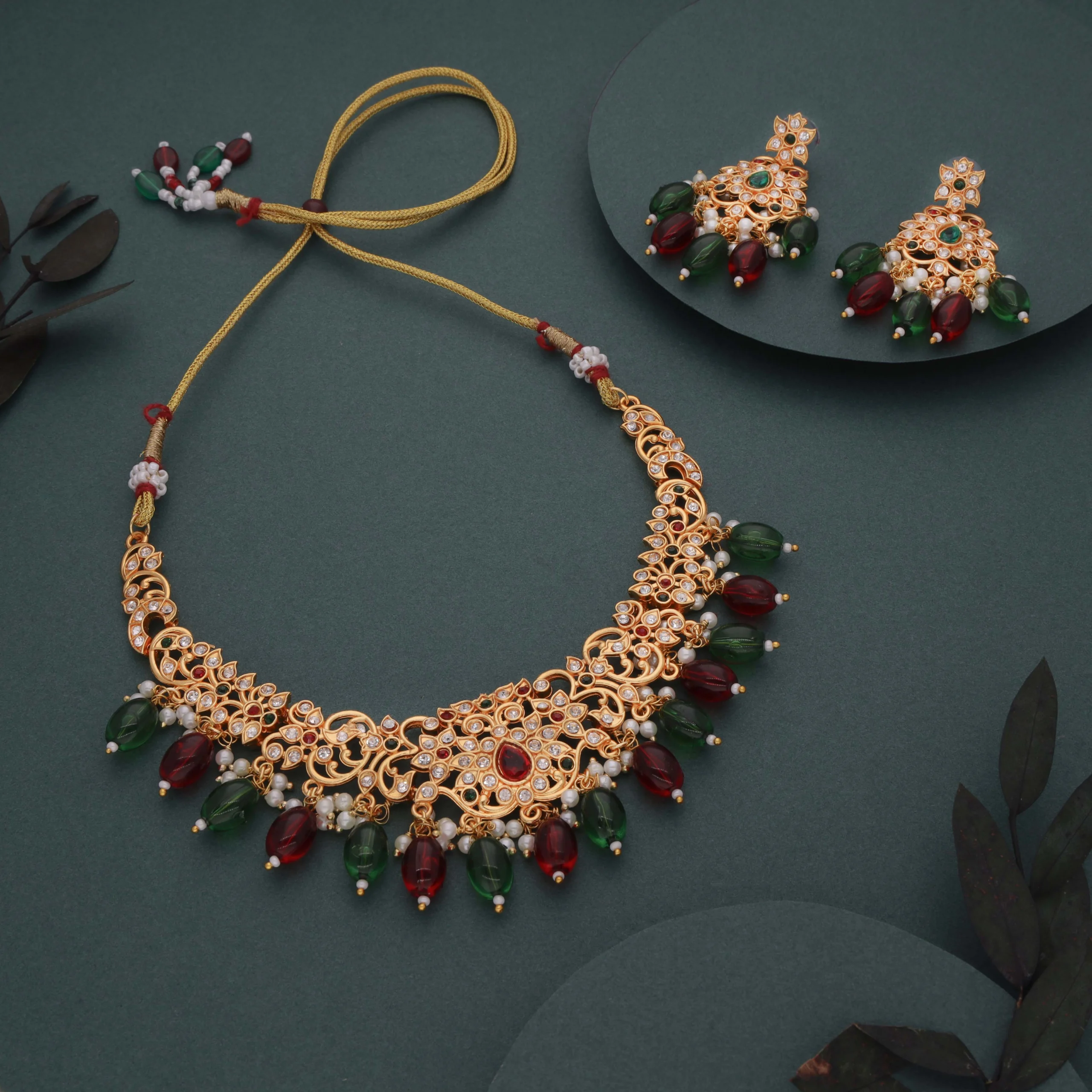 Red and Green Bead Necklace Set - Image 2