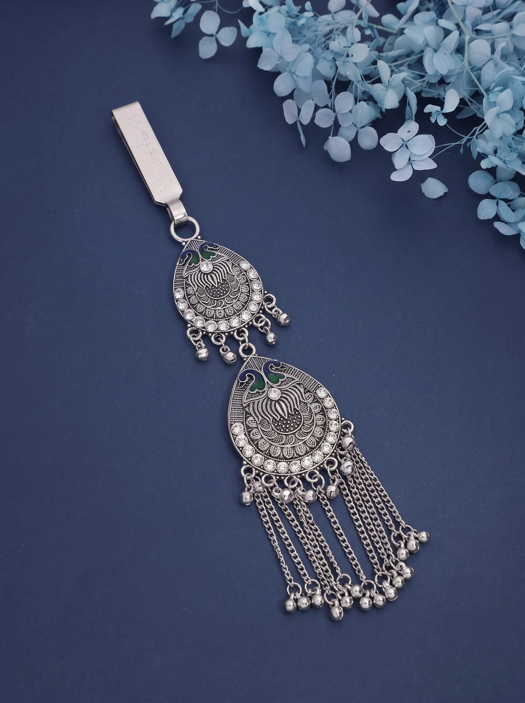 Silver Peacock Teardrop Saree Challa - Image 4