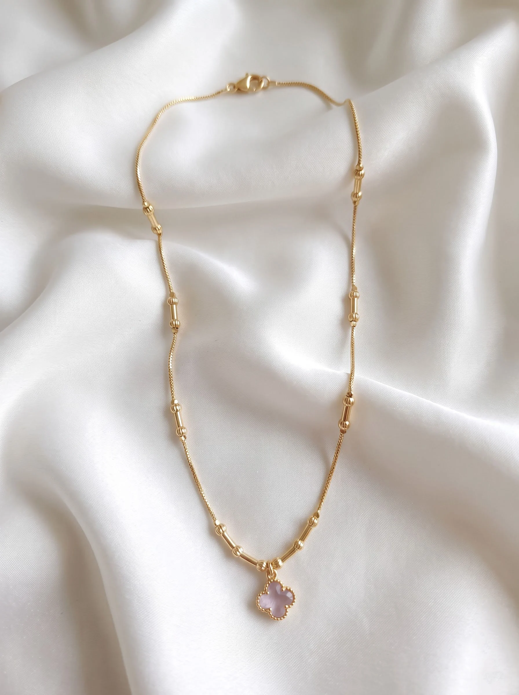 Pink Clover Gold Necklace - Image 4