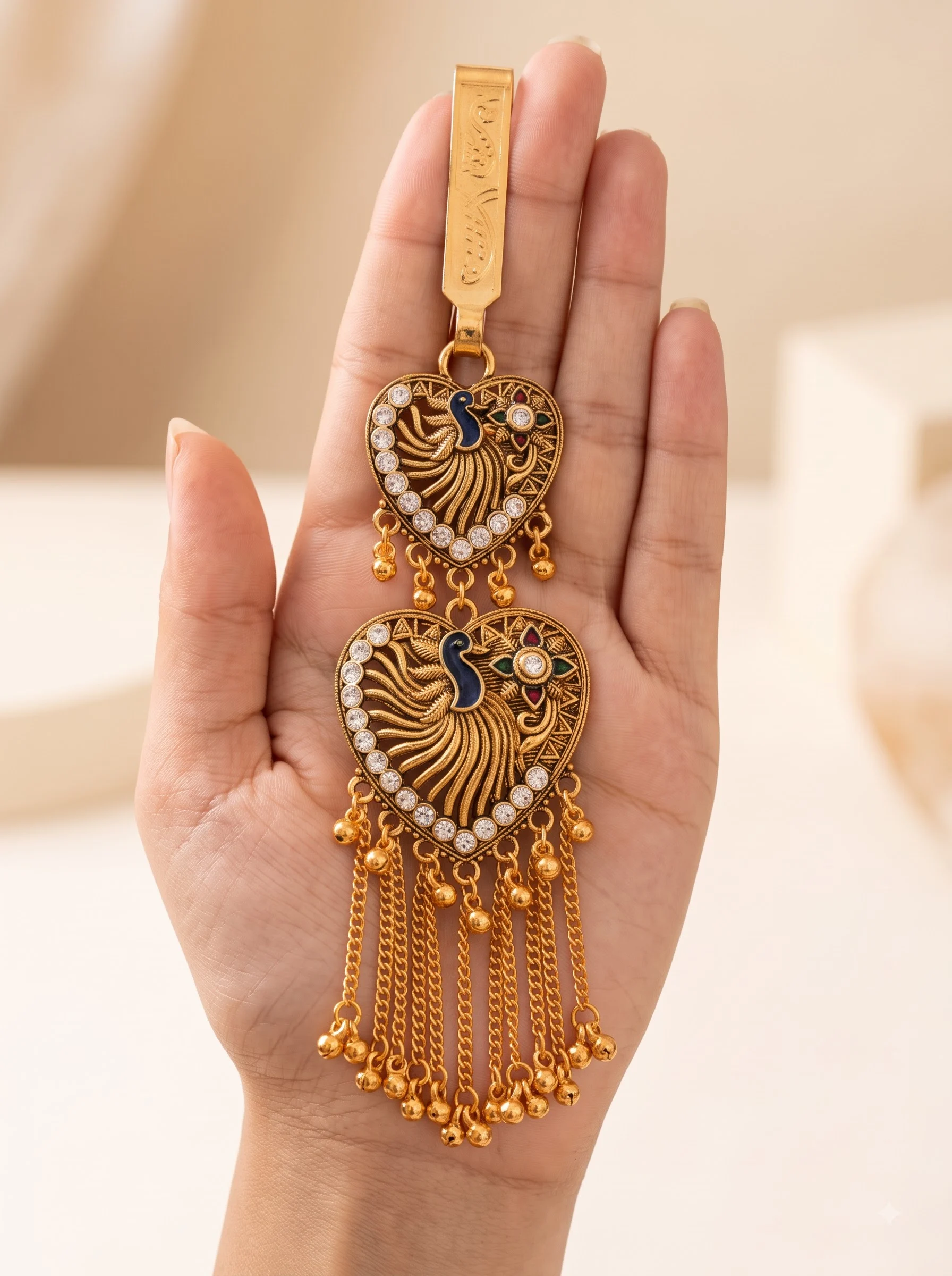 Heart-Shape Peacock Saree Challa - Image 2