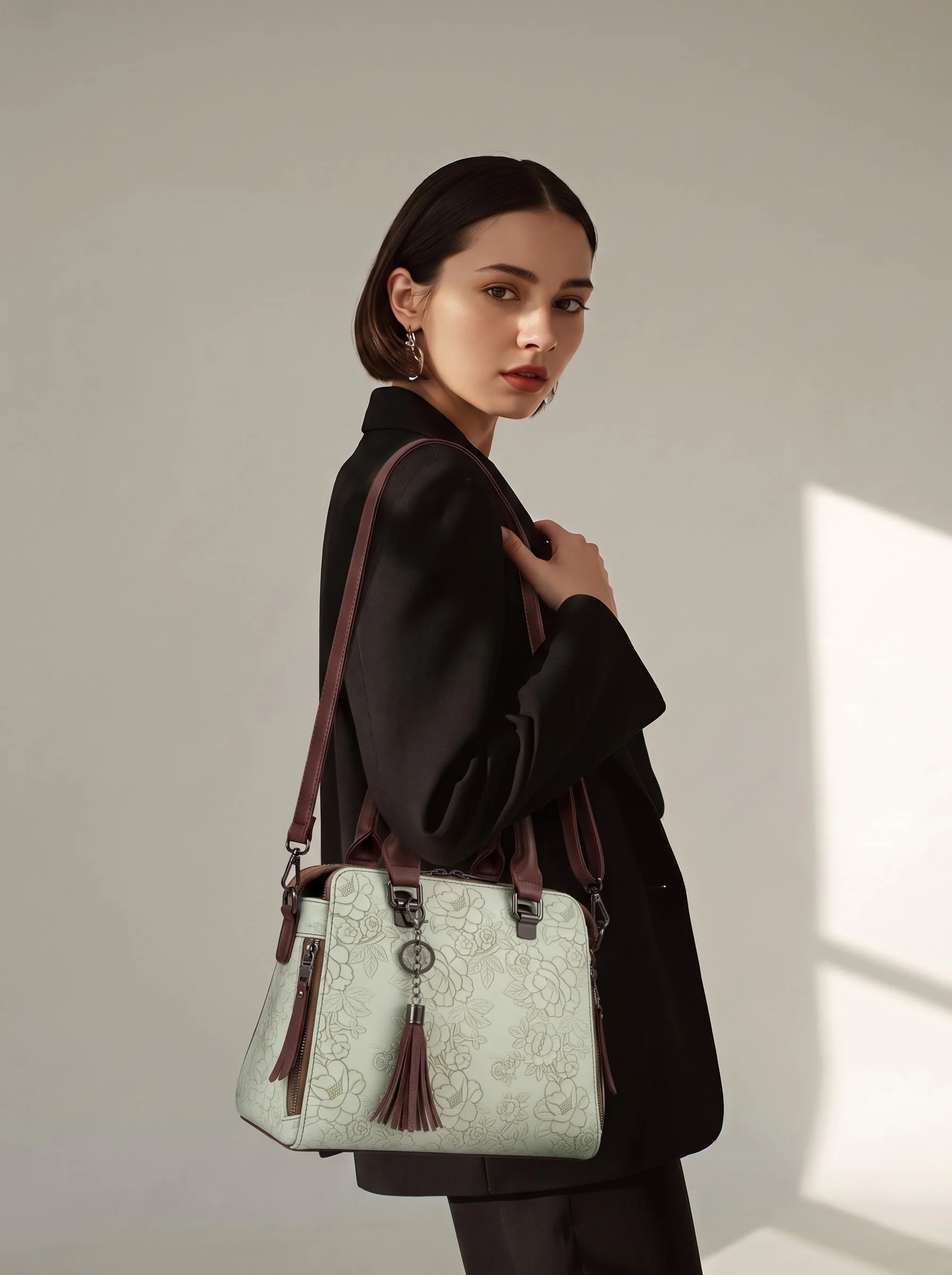 Mint Green Floral Handbag - Image 3
